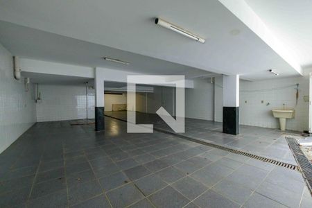 Casa de condomínio à venda com 900m², 6 quartos e 3 vagas Casa de condomínio à venda com 900m², 6 quartos e 3 vagasGaragem