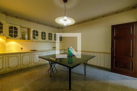 Casa de condomínio à venda com 900m², 6 quartos e 3 vagas Casa de condomínio à venda com 900m², 6 quartos e 3 vagasCopa