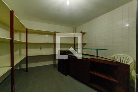 Casa de condomínio à venda com 900m², 6 quartos e 3 vagas Casa de condomínio à venda com 900m², 6 quartos e 3 vagasGaragem