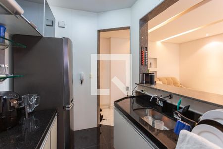 Apartamento à venda com 91m², 1 quarto e 2 vagas Apartamento à venda com 91m², 1 quarto e 2 vagasCozinha e Área de Serviço