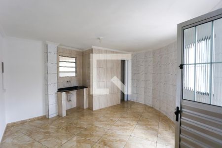 cozinha de casa para alugar com 1 quarto, 74m² em Campo Limpo, São Paulo