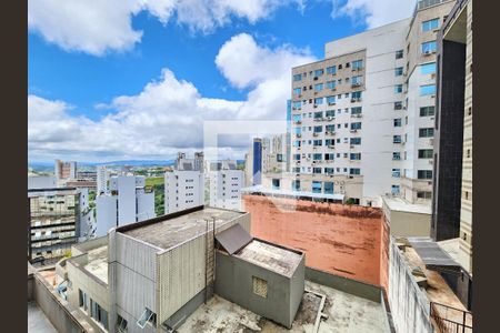 Vista da Suíte de apartamento à venda com 2 quartos, 72m² em Vila da Serra, Nova Lima