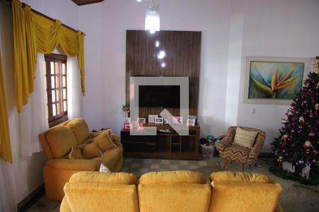 Casa à venda com 4 quartos, 384m² em City Bussocaba, Osasco