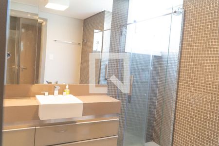 Apartamento à venda com 220m², 3 quartos e 1 vagaBanheiro Suite 1