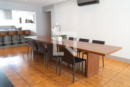 Apartamento à venda com 220m², 3 quartos e 1 vagaSala de Jantar