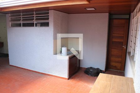 Casa à venda com 250m², 3 quartos e 1 vagaQuintal