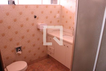 Casa à venda com 250m², 3 quartos e 1 vagaBanheiro Principal