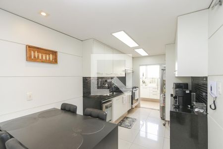 Apartamento à venda com 164m², 4 quartos e 1 vagaCozinha