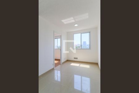 Apartamento para alugar com 34m², 2 quartos e sem vaga Apartamento para alugar com 34m², 2 quartos e sem vagaSala