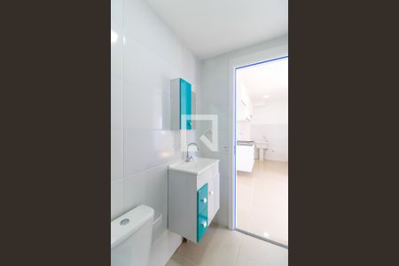 Apartamento para alugar com 34m², 2 quartos e sem vaga Apartamento para alugar com 34m², 2 quartos e sem vagaBanheiro