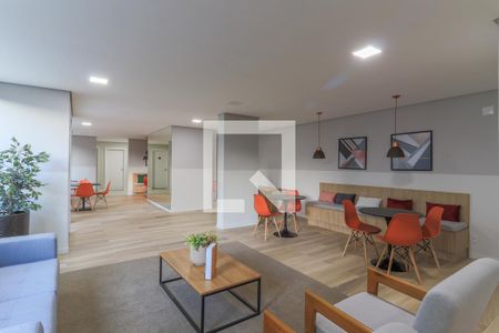 Apartamento para alugar com 34m², 2 quartos e sem vaga Apartamento para alugar com 34m², 2 quartos e sem vagaÁrea comum - Salão de festas