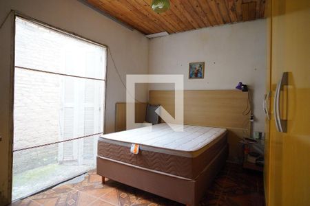 Quarto 2 de casa à venda com 4 quartos, 290m² em Jardim São Pedro, Porto Alegre