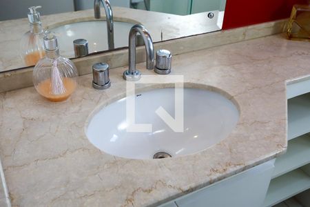 Apartamento à venda com 114m², 3 quartos e 2 vagasBanheiro da Suíte 2