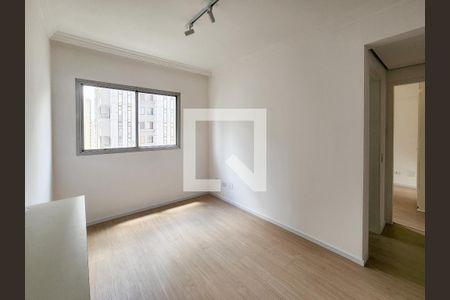 Sala de apartamento à venda com 1 quarto, 37m² em Indianópolis, São Paulo