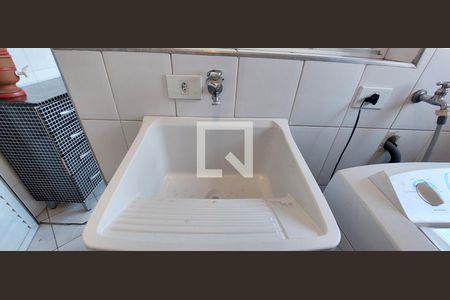 Apartamento à venda com 71m², 2 quartos e 1 vaga Apartamento à venda com 71m², 2 quartos e 1 vagaÁrea de Serviço