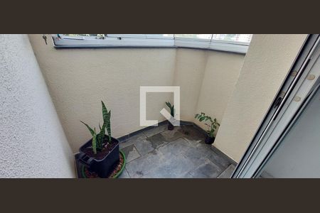 Apartamento à venda com 71m², 2 quartos e 1 vaga Apartamento à venda com 71m², 2 quartos e 1 vagaVaranda Sala