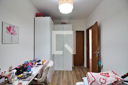 Casa à venda com 250m², 3 quartos e 2 vagasSuíte 2