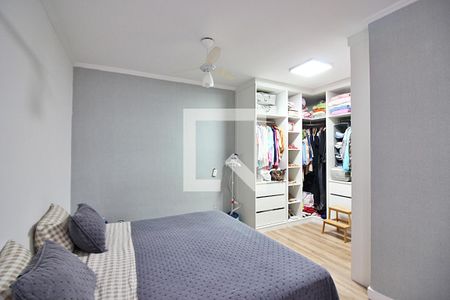 Casa à venda com 250m², 3 quartos e 2 vagasSuíte 1