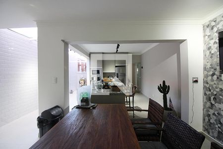 Casa à venda com 250m², 3 quartos e 2 vagasCozinha