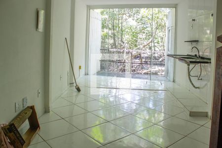 Sala de apartamento à venda com 2 quartos, 70m² em Itanhangá, Rio de Janeiro
