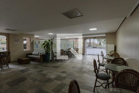 Apartamento para alugar com 80m², 4 quartos e 1 vagaÁrea comum - Salão de festas