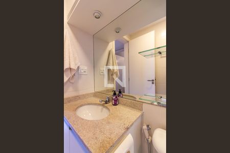 Apartamento à venda com 90m², 3 quartos e 2 vagasBanheiro