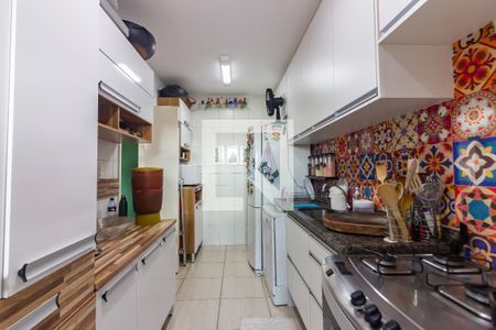 Apartamento à venda com 90m², 3 quartos e 2 vagasCozinha 