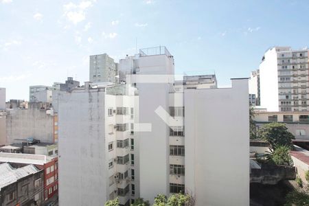 Apartamento à venda com 68m², 2 quartos e sem vagaCozinha + Área de Serviço