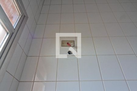 Apartamento para alugar com 50m², 2 quartos e sem vagaBanheiro