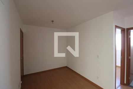 Sala de apartamento para alugar com 2 quartos, 44m² em Vila Lage, São Gonçalo