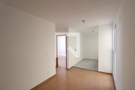 Sala de apartamento para alugar com 2 quartos, 44m² em Vila Lage, São Gonçalo