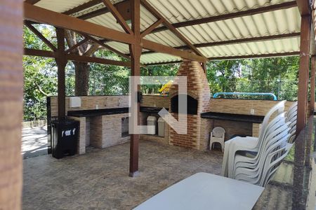 Apartamento para alugar com 72m², 2 quartos e 1 vaga Apartamento para alugar com 72m², 2 quartos e 1 vagaÁrea comum - Churrasqueira