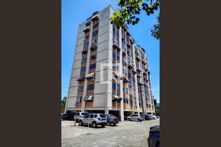 Apartamento para alugar com 72m², 2 quartos e 1 vaga Apartamento para alugar com 72m², 2 quartos e 1 vagaFachada do bloco