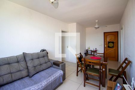 Sala de apartamento para alugar com 2 quartos, 72m² em Santa Rosa, Niterói