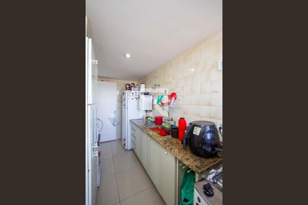 Apartamento para alugar com 72m², 2 quartos e 1 vaga Apartamento para alugar com 72m², 2 quartos e 1 vagaCozinha