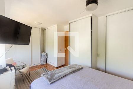 Suíte 1 de casa à venda com 3 quartos, 200m² em Jardim Novo Mundo, São Paulo