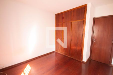 Quarto 1 de apartamento para alugar com 3 quartos, 122m² em Centro, Ribeirão Preto