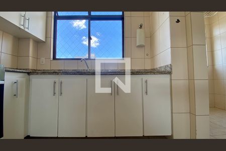 Cozinha de apartamento à venda com 4 quartos, 120m² em Padre Eustáquio, Belo Horizonte