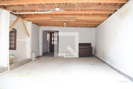 Garagem de casa de condomínio para alugar com 1 quarto, 80m² em Mercês, Curitiba