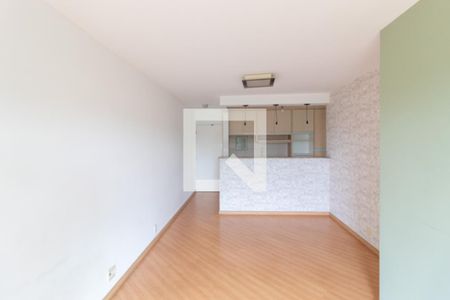Sala  de apartamento à venda com 3 quartos, 64m² em Vila Sofia, São Paulo