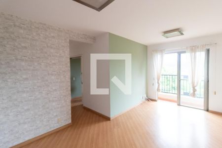 Sala  de apartamento à venda com 3 quartos, 64m² em Vila Sofia, São Paulo