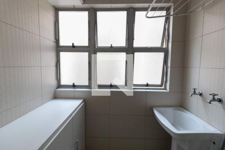 Apartamento à venda com 64m², 3 quartos e 1 vagaÁrea de serviço