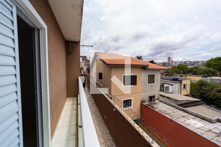 Casa de condomínio à venda com 73m², 2 quartos e 2 vagasVaranda do Quarto 2