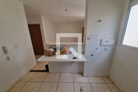 Apartamento para alugar com 50m², 2 quartos e 1 vaga Apartamento para alugar com 50m², 2 quartos e 1 vagaCozinha - Lavanderia