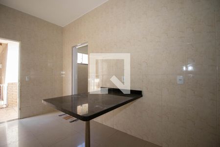 Casa para alugar com 200m², 3 quartos e 6 vagas Casa para alugar com 200m², 3 quartos e 6 vagasCozinha