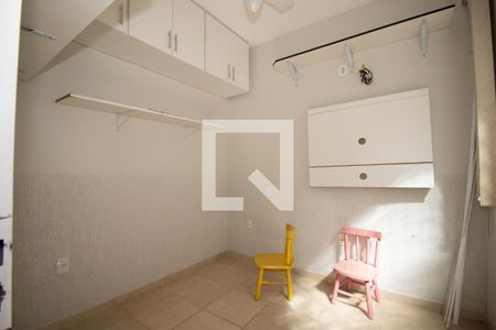 Casa para alugar com 200m², 3 quartos e 6 vagas Casa para alugar com 200m², 3 quartos e 6 vagasQuarto de Serviço