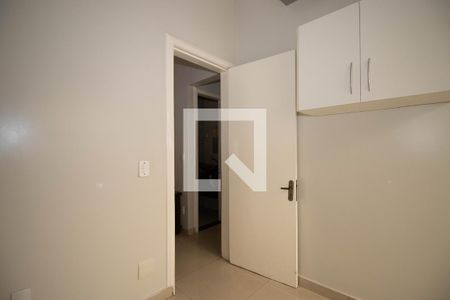 Quarto de casa para alugar com 3 quartos, 200m² em Qe 32, Brasília