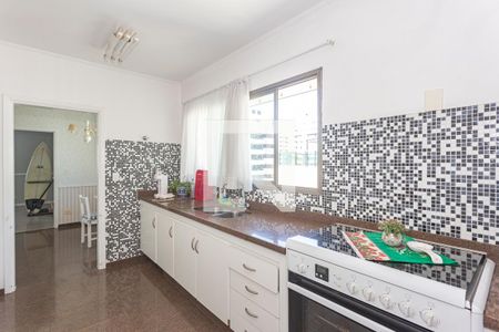 Apartamento à venda com 246m², 3 quartos e 3 vagasCozinha