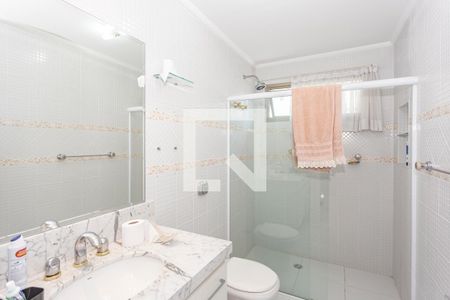 Apartamento à venda com 246m², 3 quartos e 3 vagasBanheiro Quarto 1