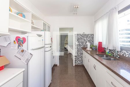Apartamento à venda com 246m², 3 quartos e 3 vagasCozinha
